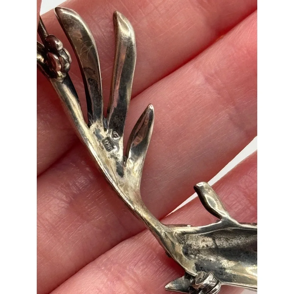 Sterling Silver Marcasite Fish Brooch Pin‎